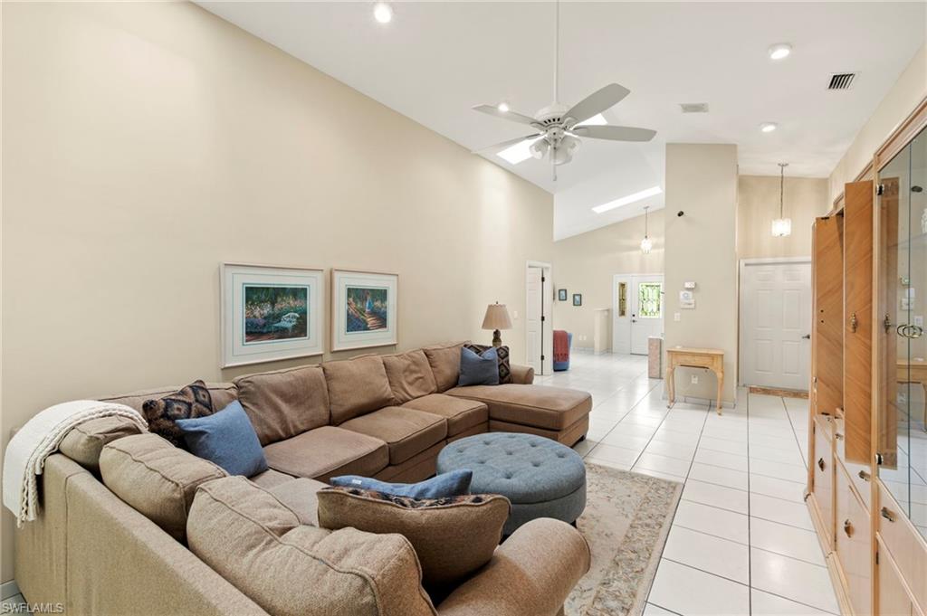 NAPLES PARK - Residential