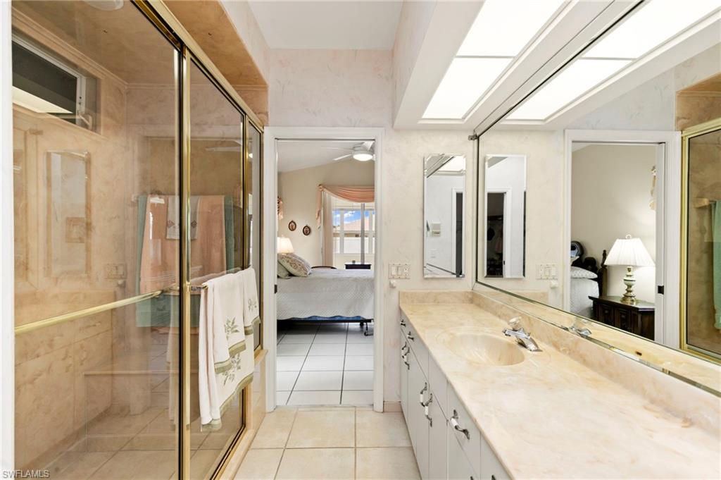 NAPLES PARK - Residential