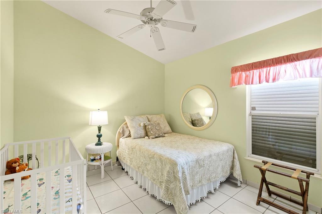 NAPLES PARK - Residential