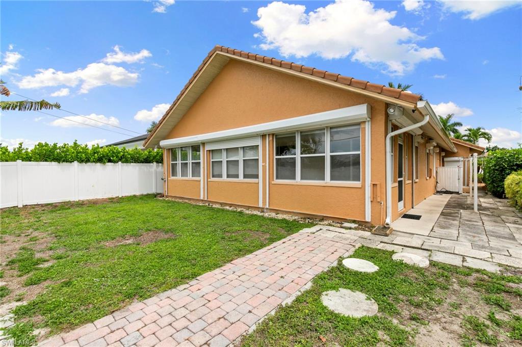 NAPLES PARK - Residential