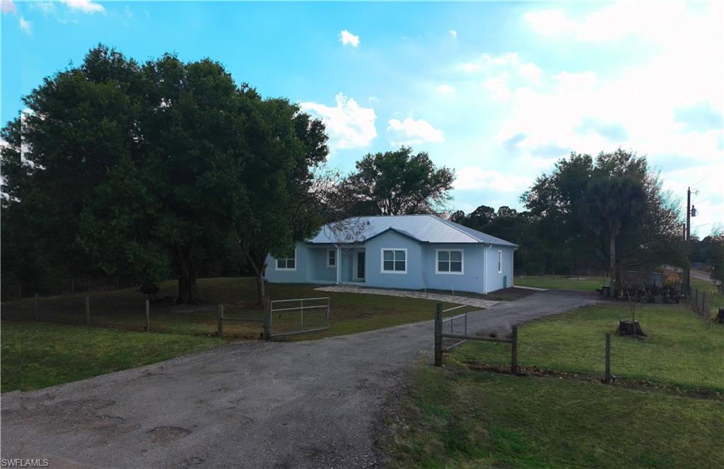 MONTURA RANCH ESTATES - Residential