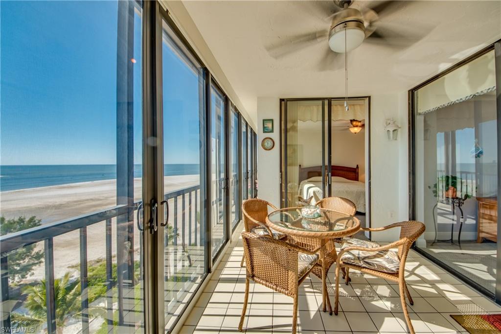 ISLANDS END CONDO - Residential