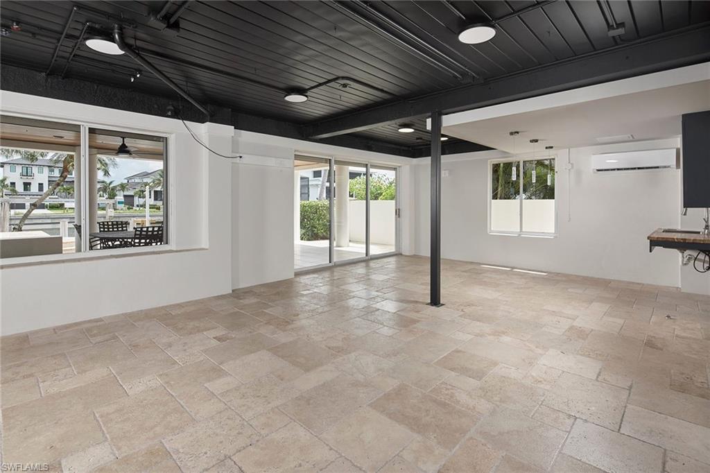 CONNERS - Residential