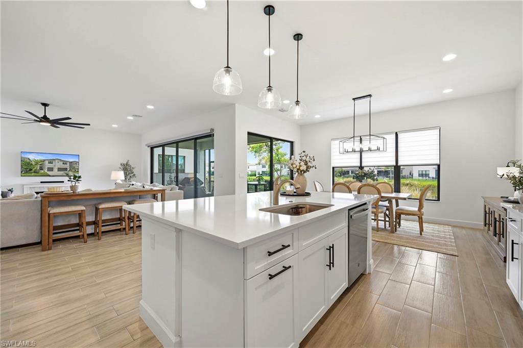 RIVERCREEK IN ESTERO - Residential