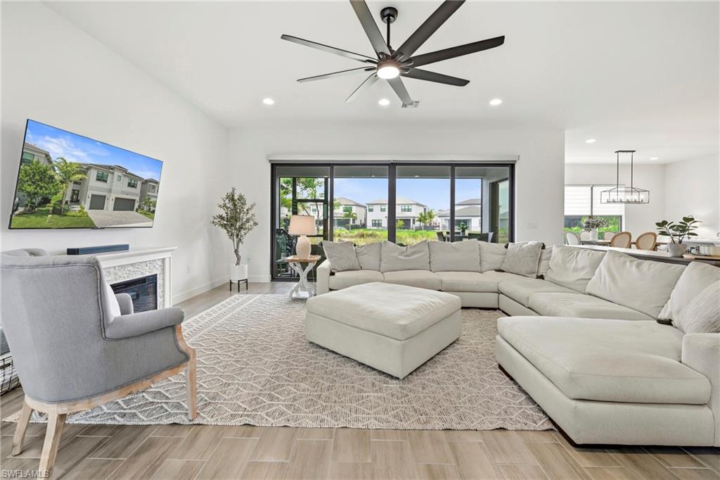 RIVERCREEK IN ESTERO - Residential