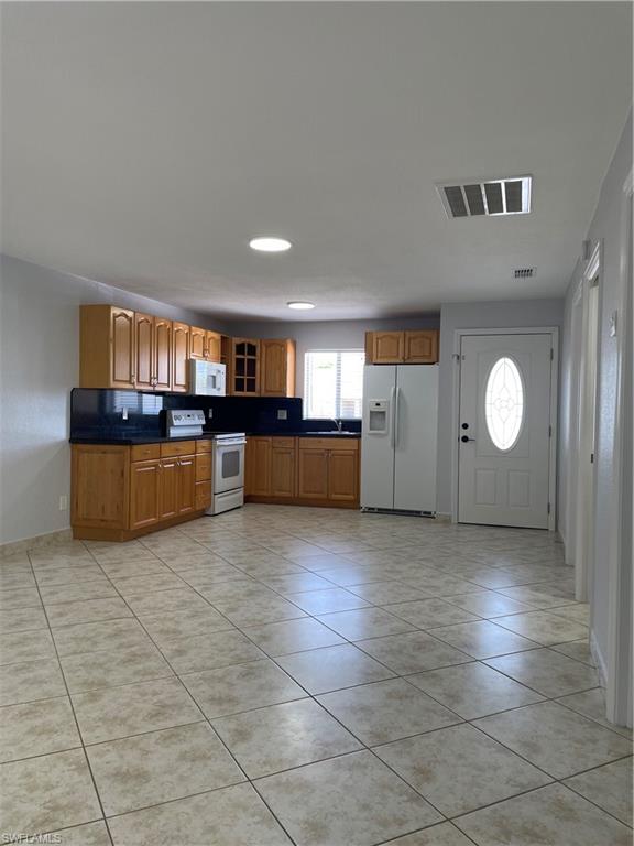 CAPE CORAL - Residential Lease