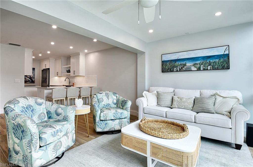 PORT AU VILLA - Residential