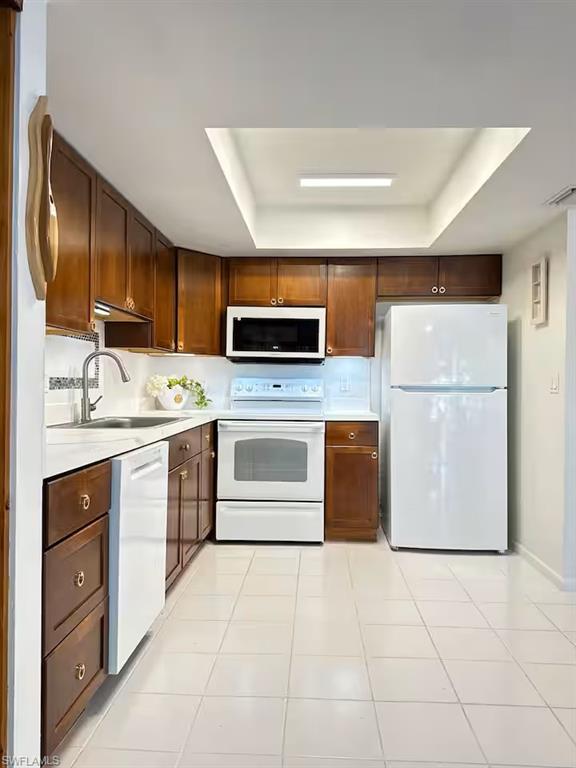 SOUTH TAMIAMI HEIGHTS - Residential Lease