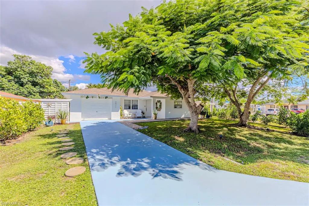 SOUTH TAMIAMI HEIGHTS - Residential Lease