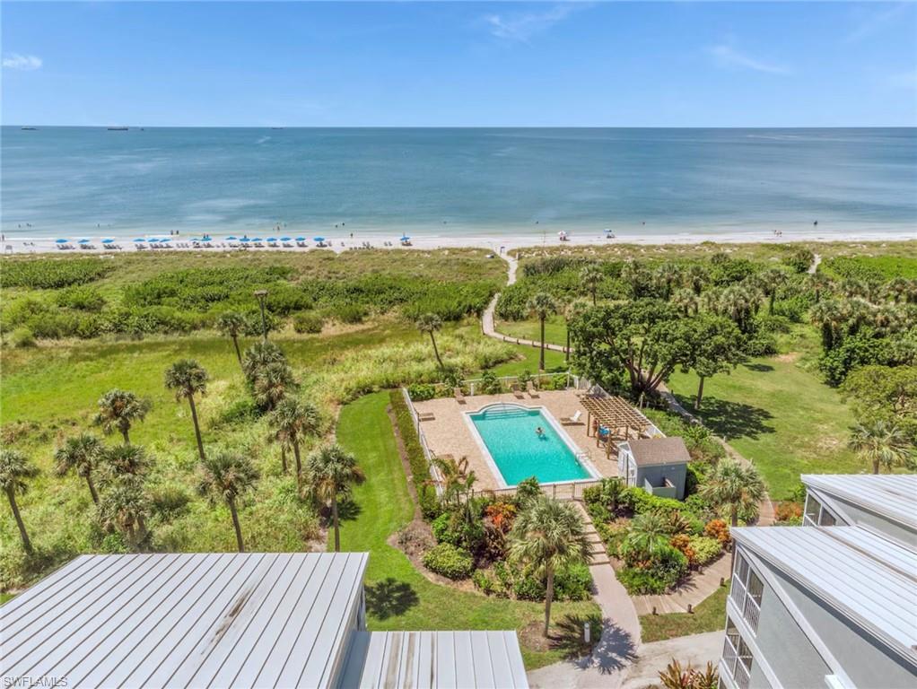 BEACH VILLAS CONDO - Residential