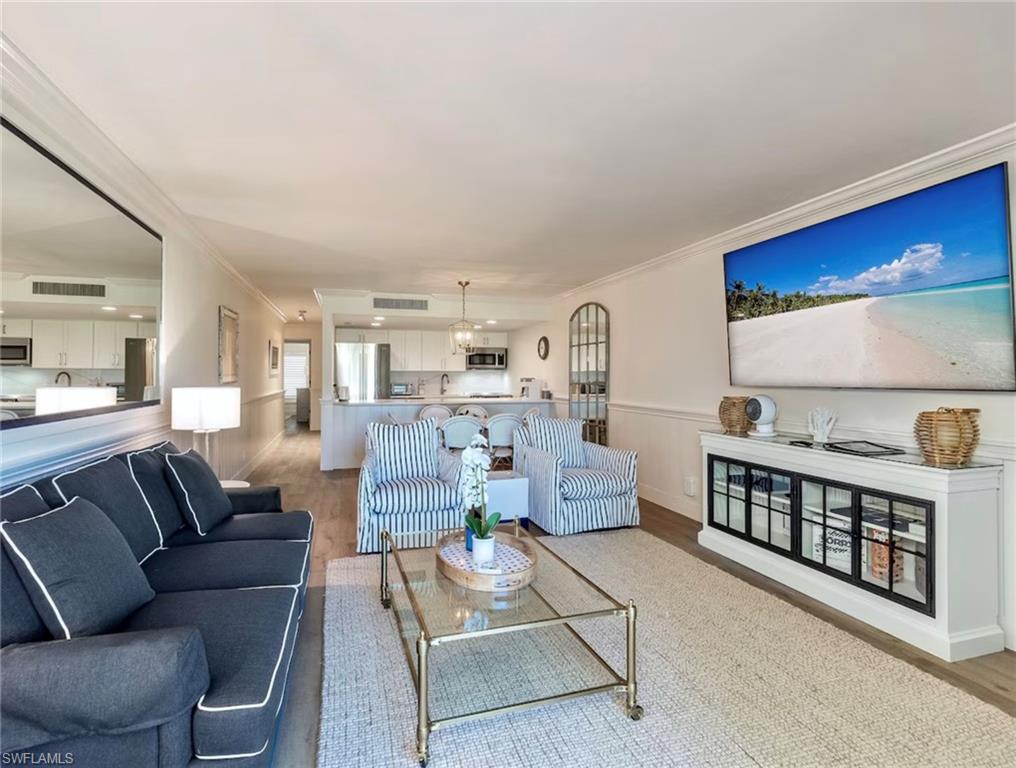 BEACH VILLAS CONDO - Residential
