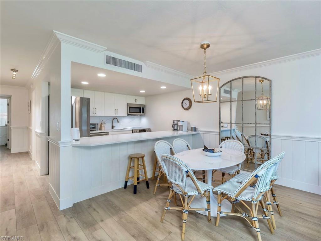BEACH VILLAS CONDO - Residential