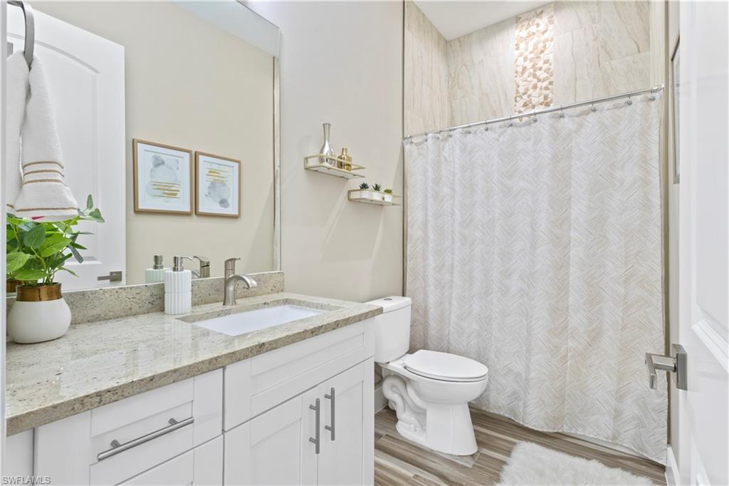 GOLDEN GATE ESTATES - Residential