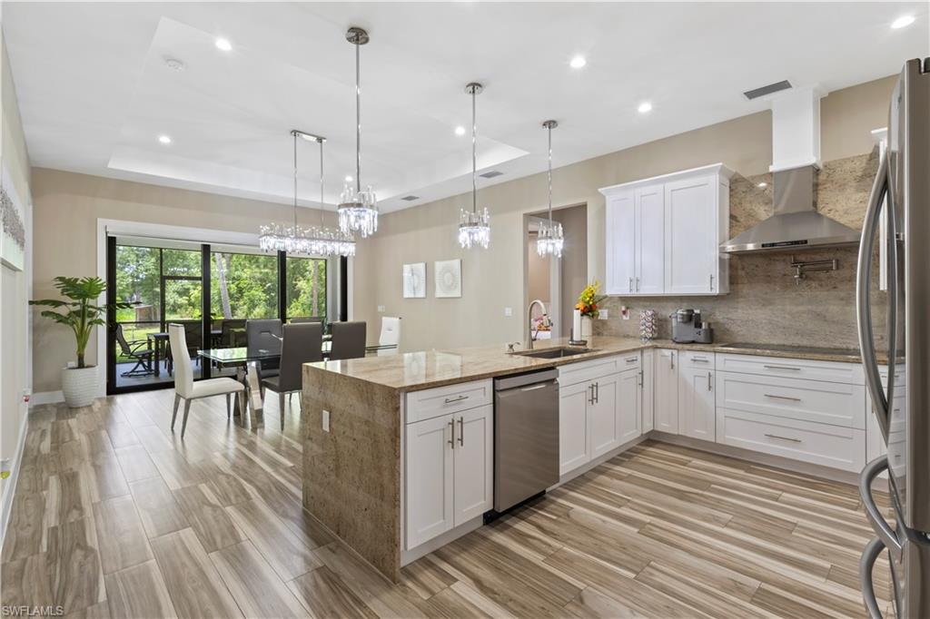 GOLDEN GATE ESTATES - Residential