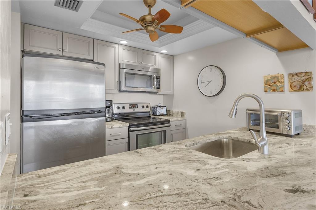MARINER POINTE CONDO - Residential