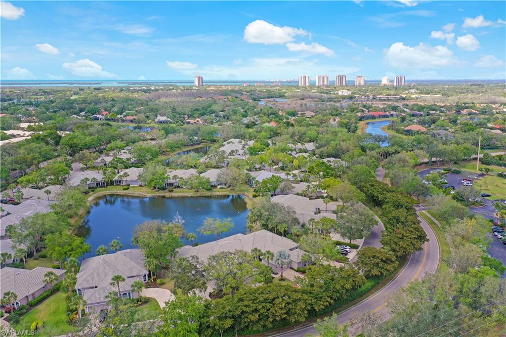 LONGLAKE VILLAGE - Residential