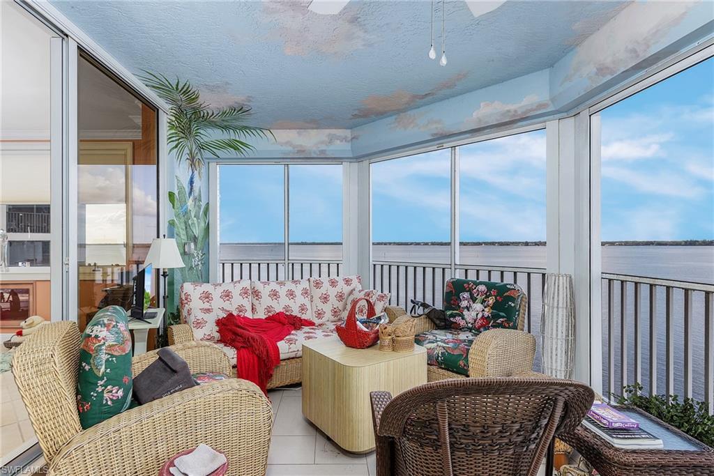 HIGH POINT PLACE - Residential