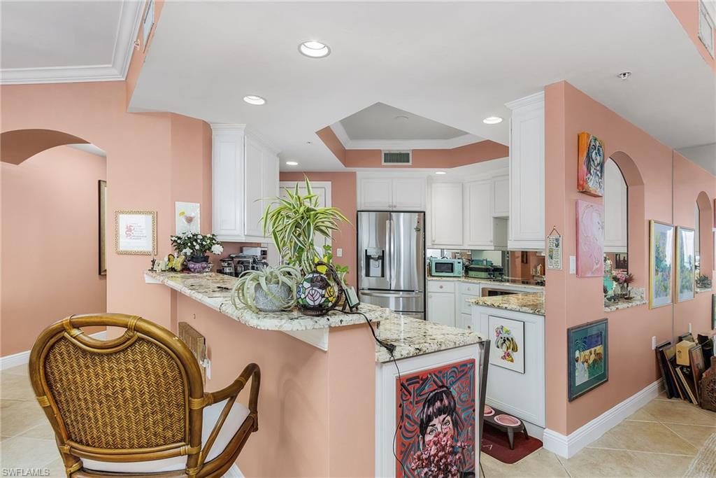 HIGH POINT PLACE - Residential