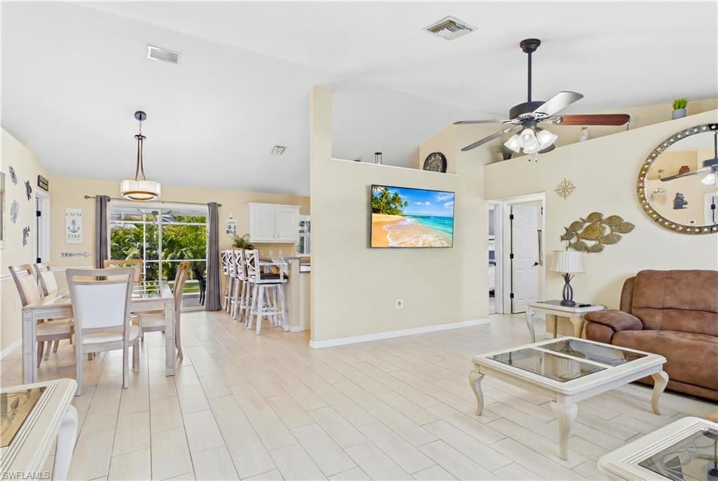 CAPE CORAL - Residential Lease