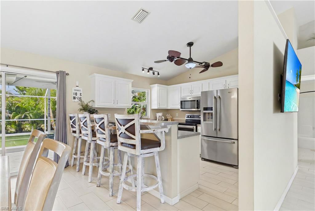 CAPE CORAL - Residential Lease