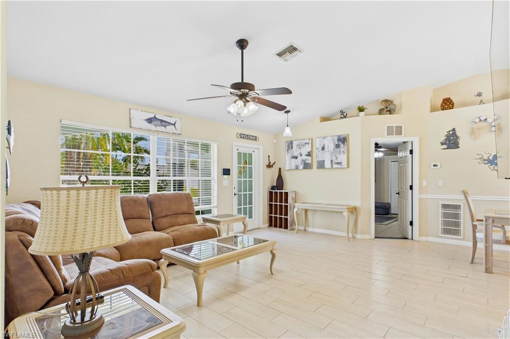 CAPE CORAL - Residential Lease