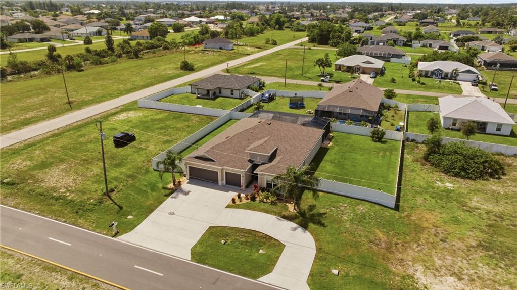 CAPE CORAL - Residential