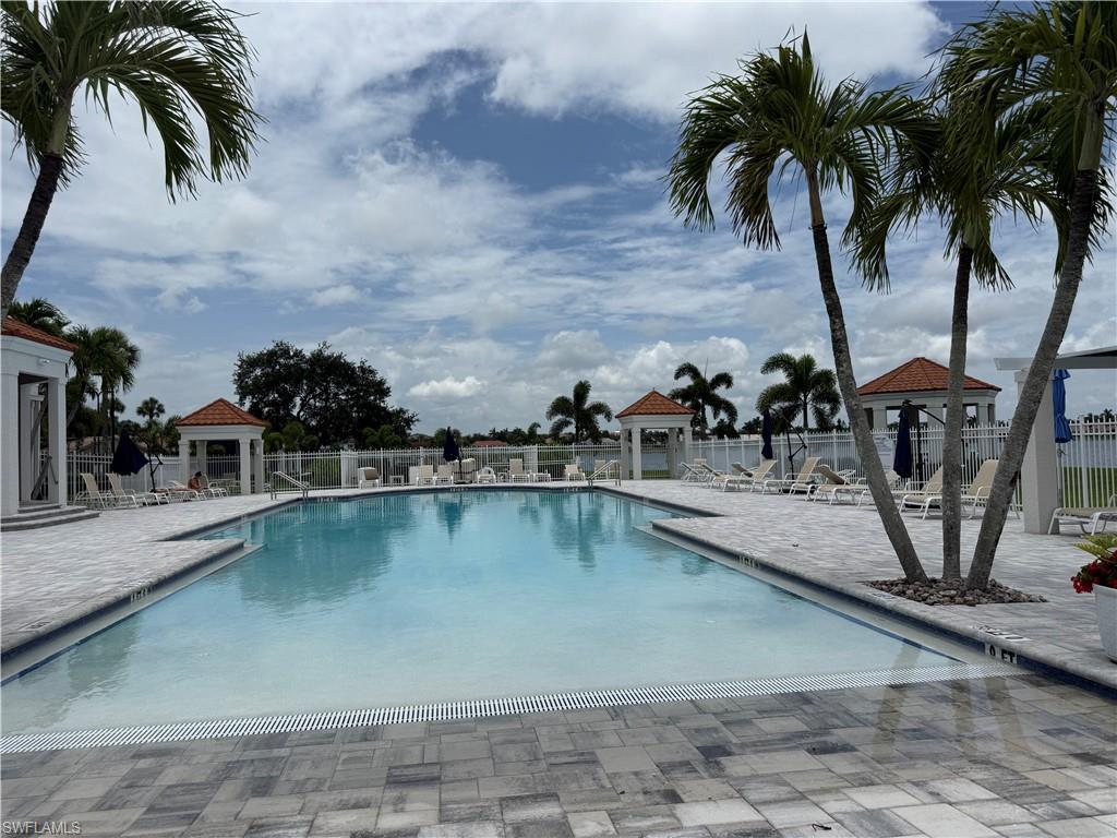 VILLAGES AT EMERALD LAKES - Residential Lease