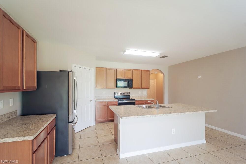 CAPE CORAL - Residential Lease