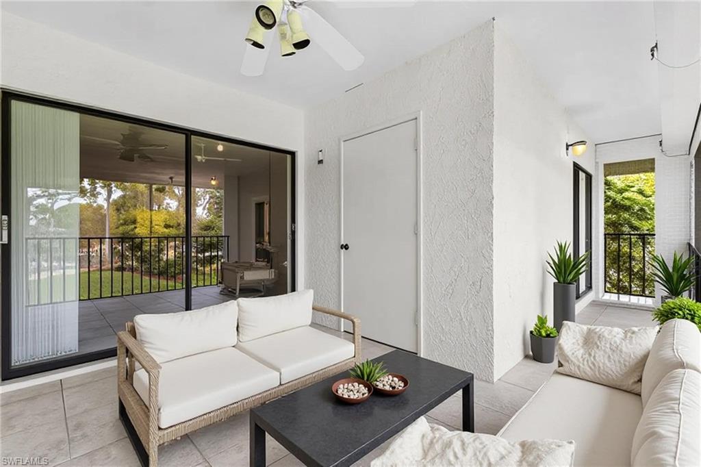 COURTYARD AT KINGS LAKE - Residential