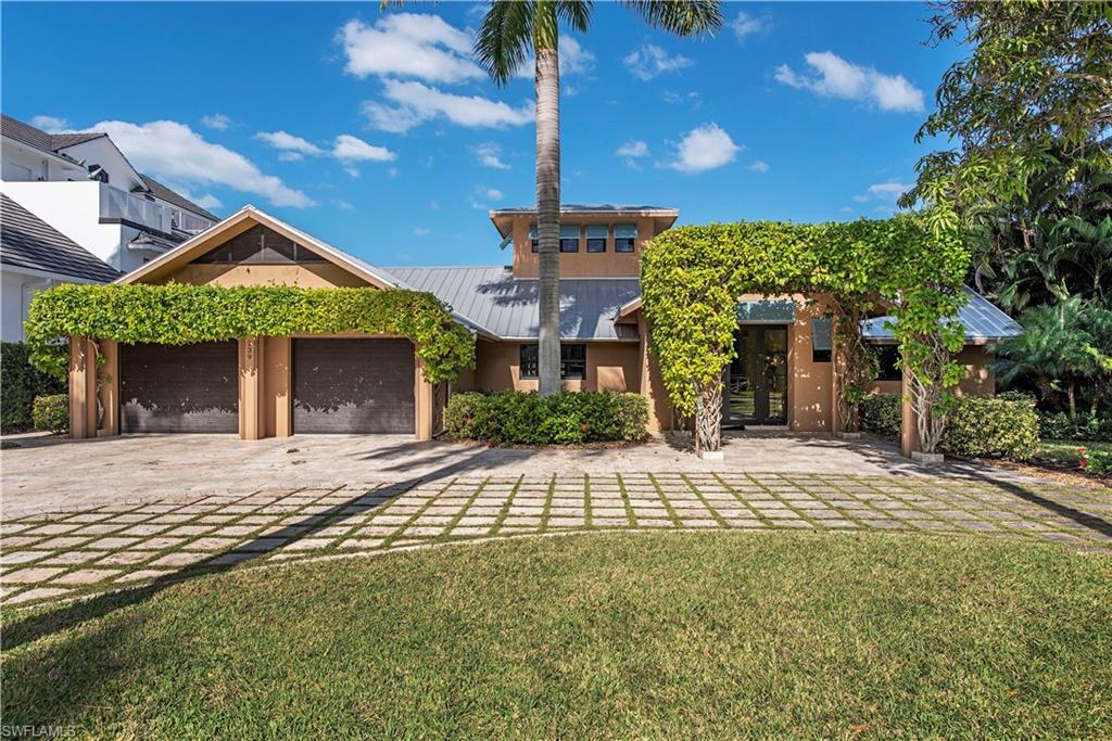 Incredible location! Walk to the beach and to 3rd St. restaurants and shops. Great opportunity to use this home exactly the way it sits or design and build your perfect Old Naples vacation home.