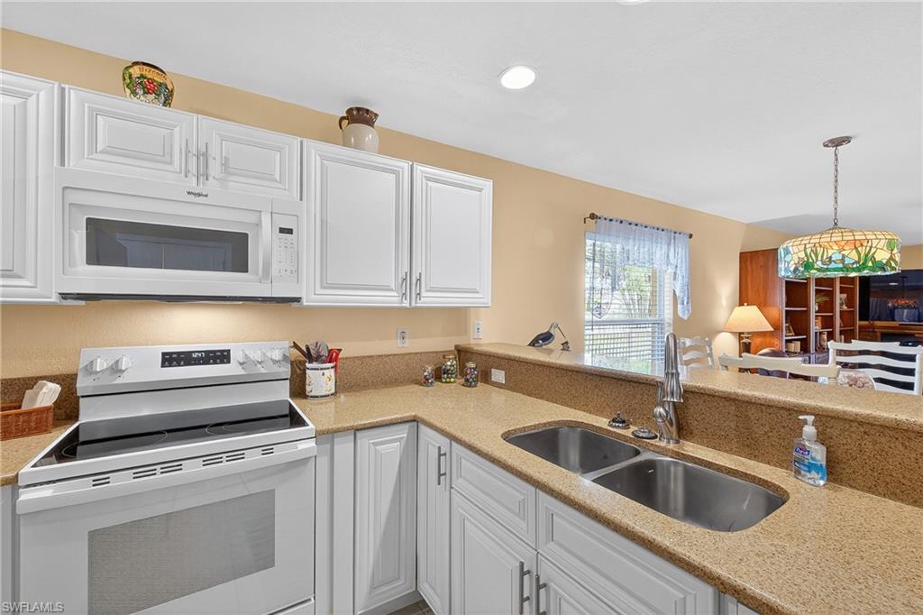 DANFORTH LAKES - Residential