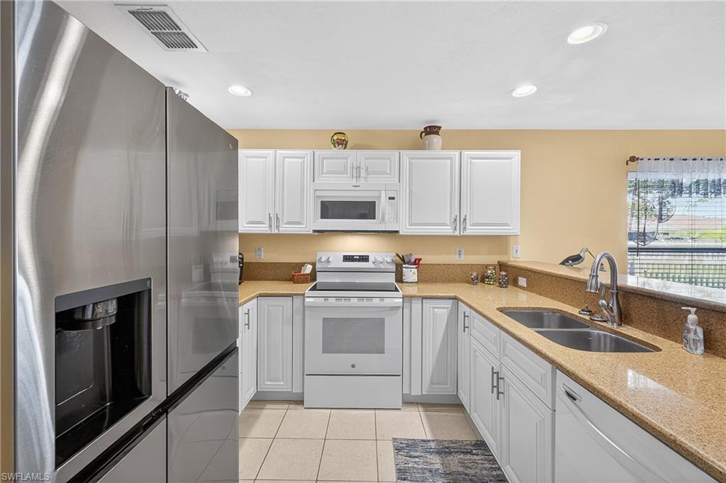 DANFORTH LAKES - Residential