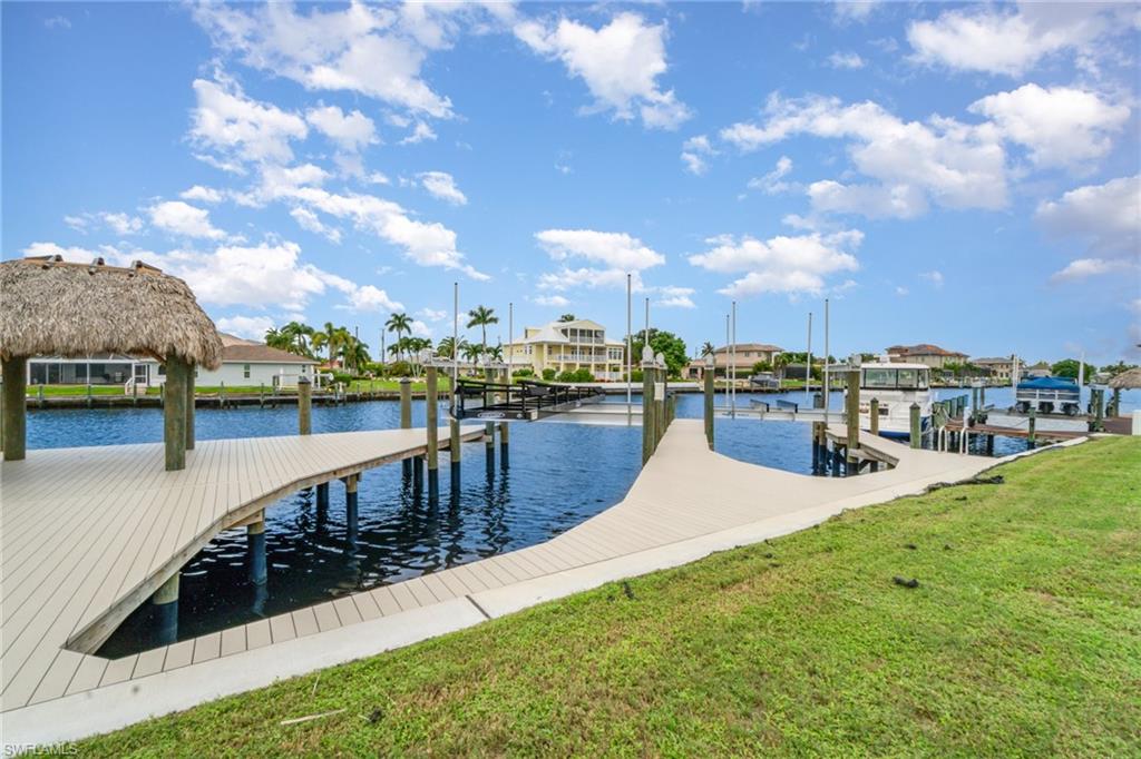 CAPE CORAL - Land