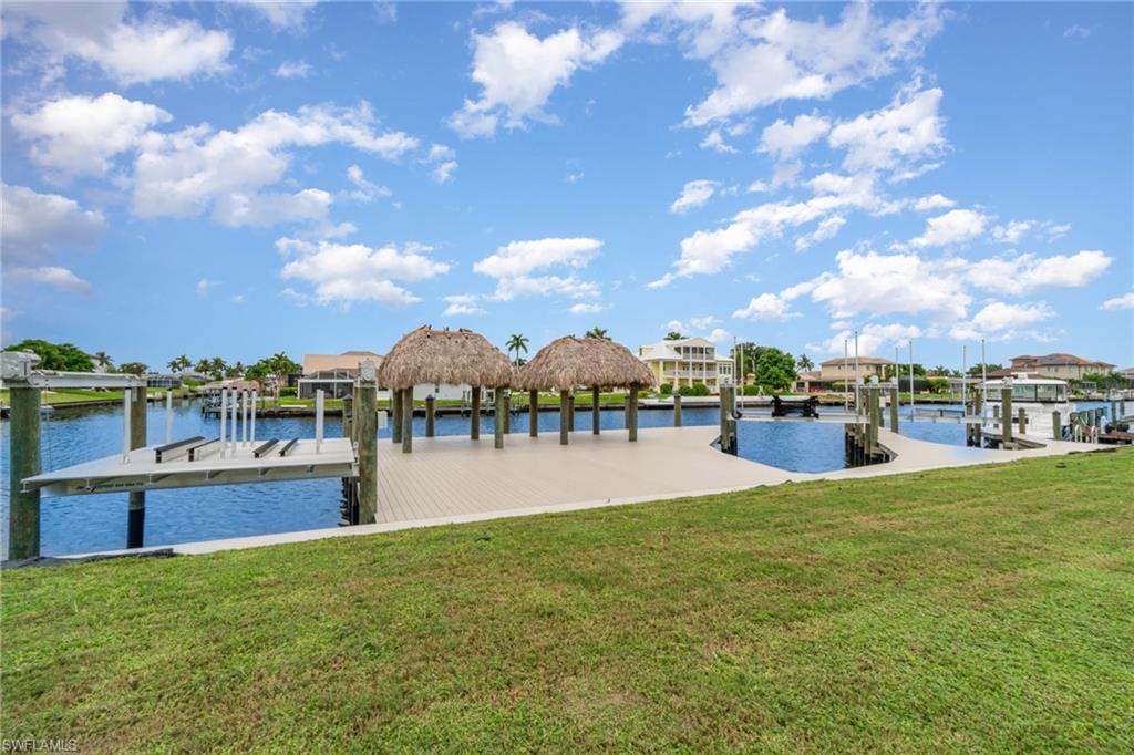CAPE CORAL - Land