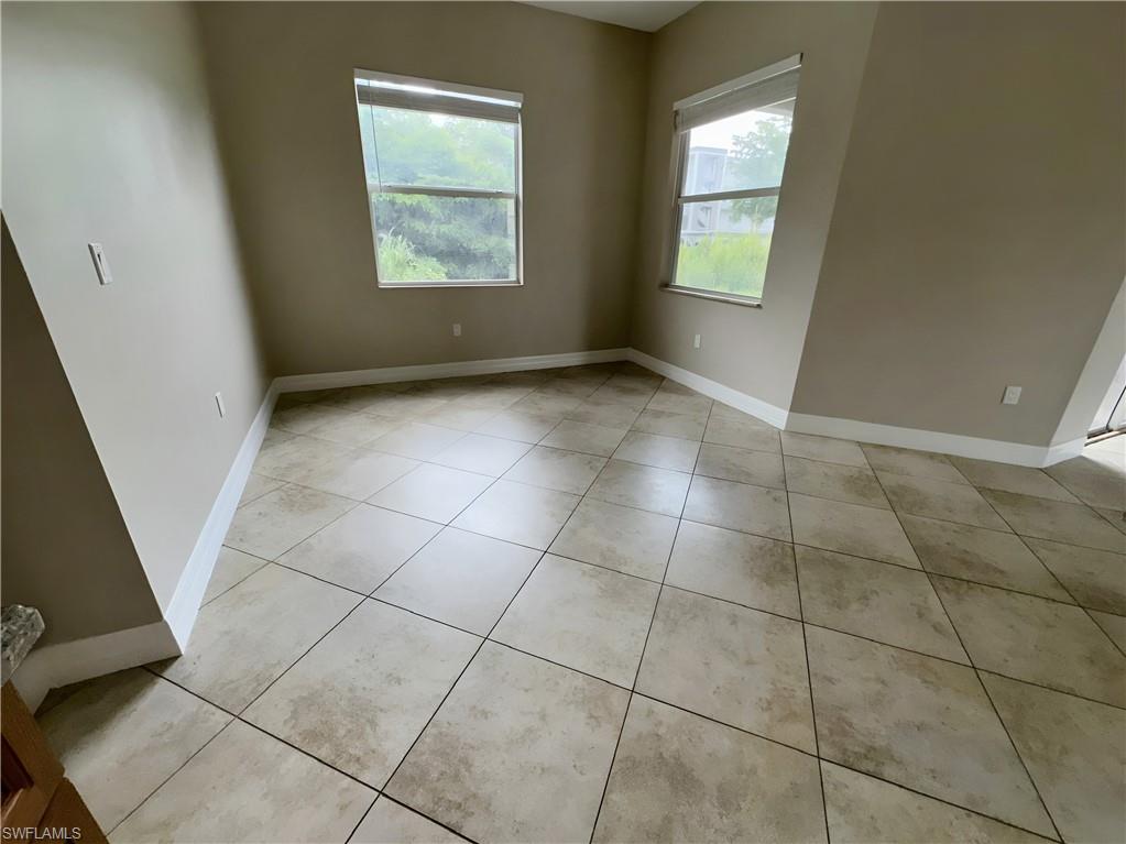 SWAN LAKE SOUTH - Residential