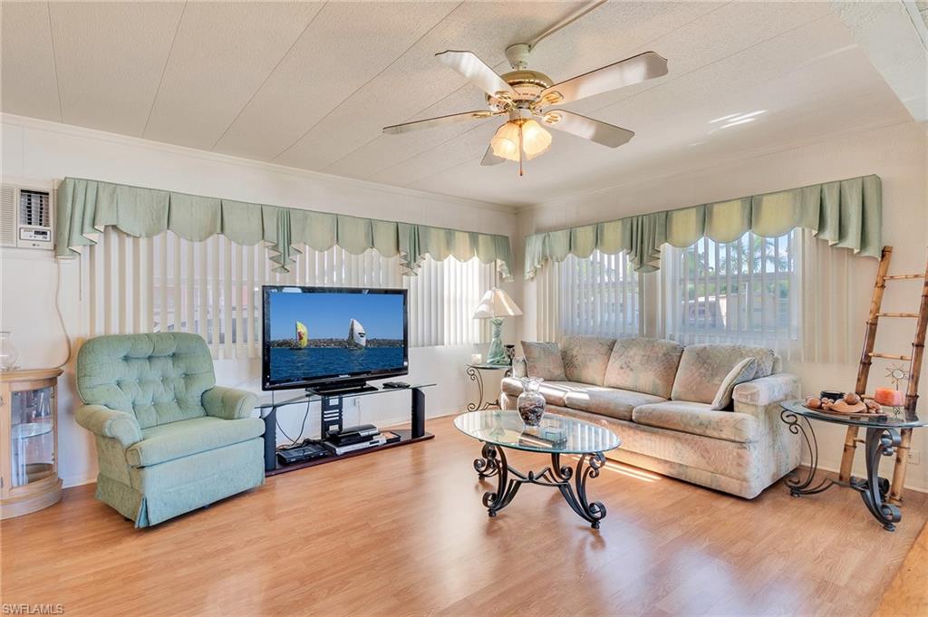ENCHANTING ACRES MOBILE HOME - Residential