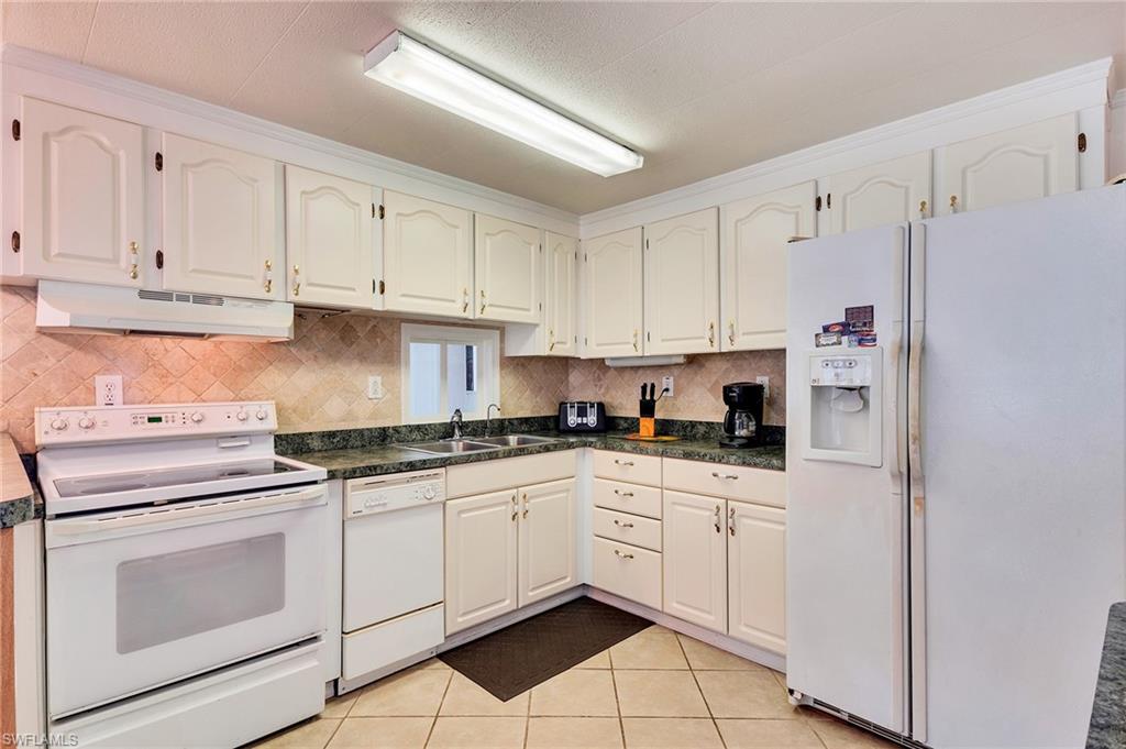ENCHANTING ACRES MOBILE HOME - Residential