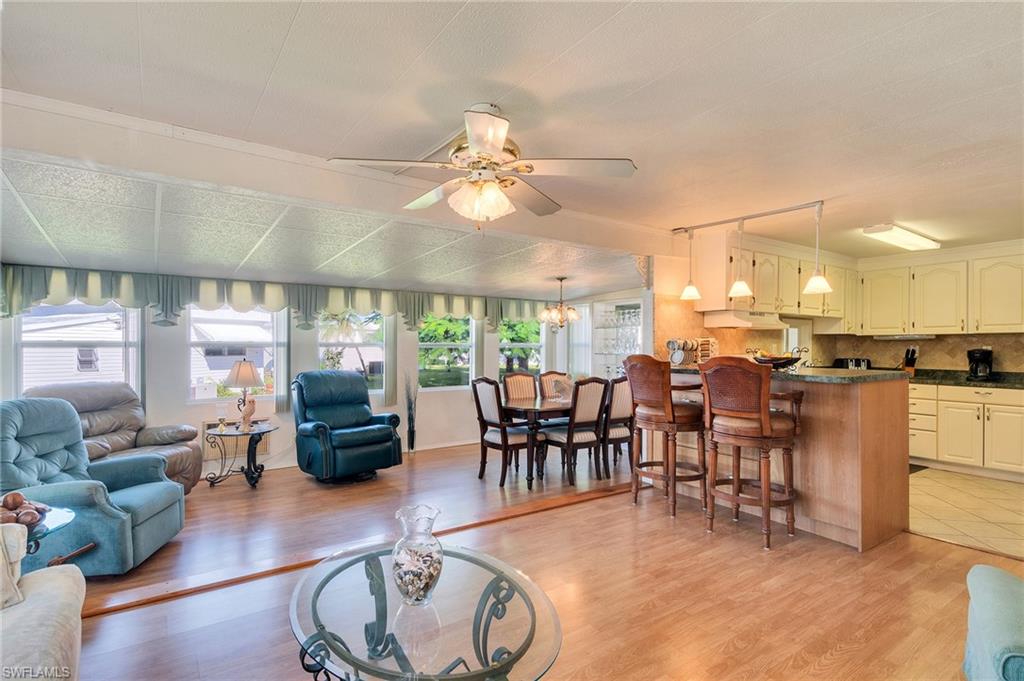 ENCHANTING ACRES MOBILE HOME - Residential