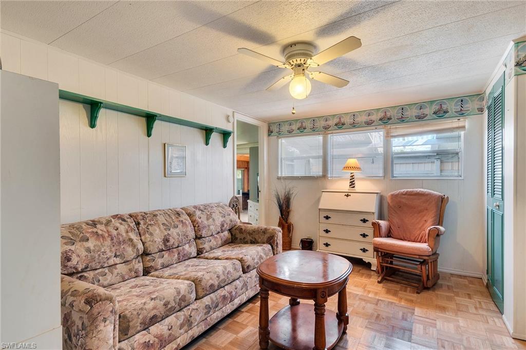 ENCHANTING ACRES MOBILE HOME - Residential