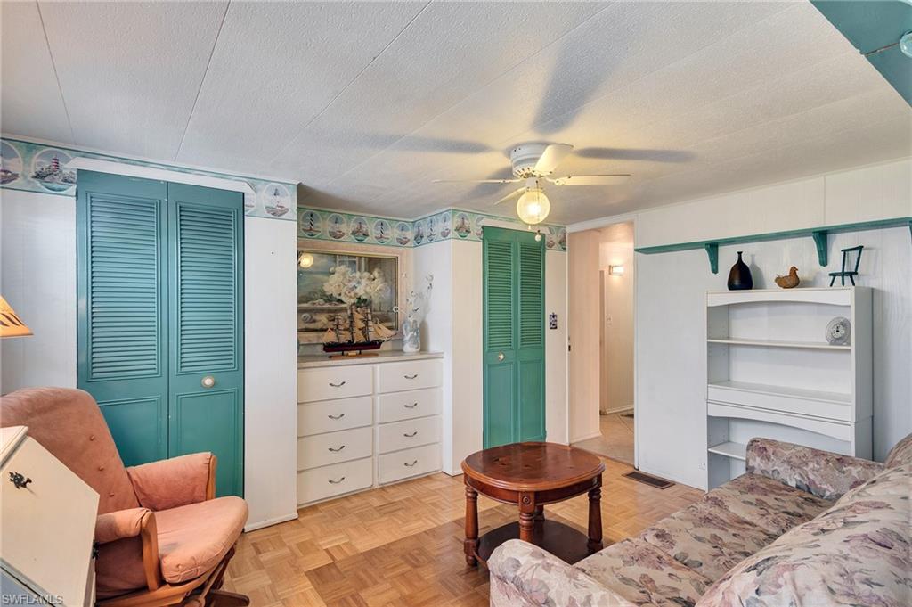 ENCHANTING ACRES MOBILE HOME - Residential