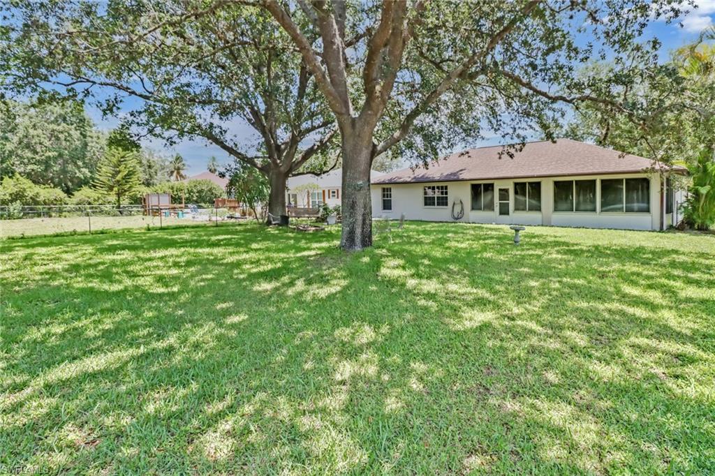 CITRUS GREENS - Residential