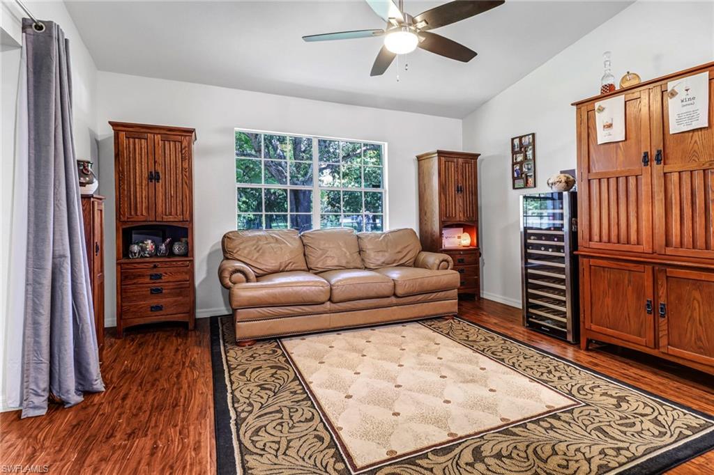 CITRUS GREENS - Residential