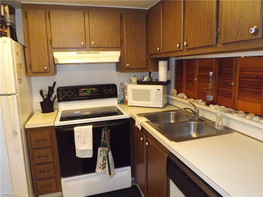 GATED PROVINCETOWN with LOW maintenance fees of only $235/month!! 2 Bed, 1.5 Bath Townhouse with 1 Car Garage and Storage.  Kitchen features pass through window to the living room.  Large Lanai for outdoor entertaining. Community features heated pools, shuffleboard, tennis courts, playground and BBQ area.  Make your appointment today!