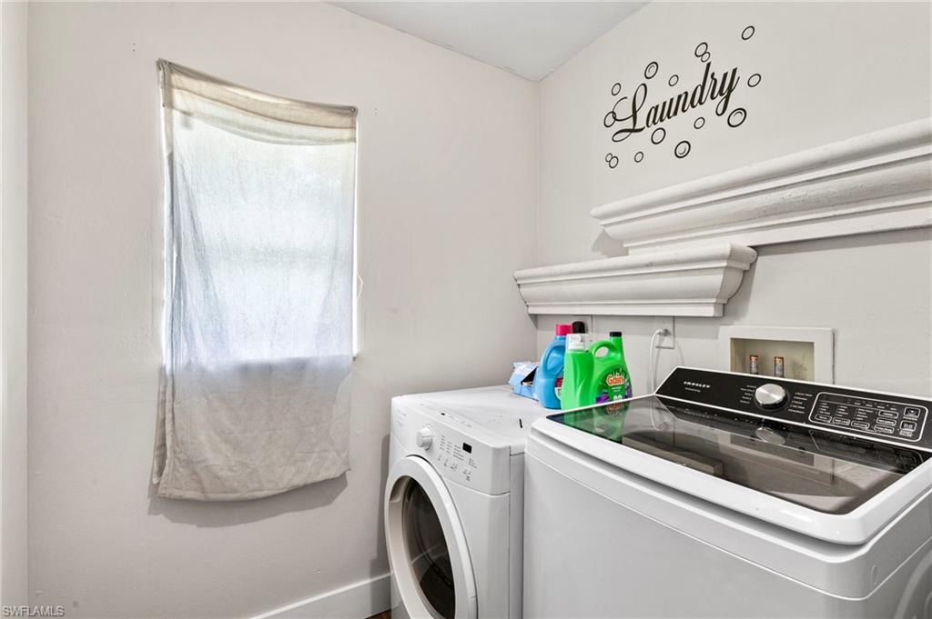 SAN CARLOS PARK - Residential Income