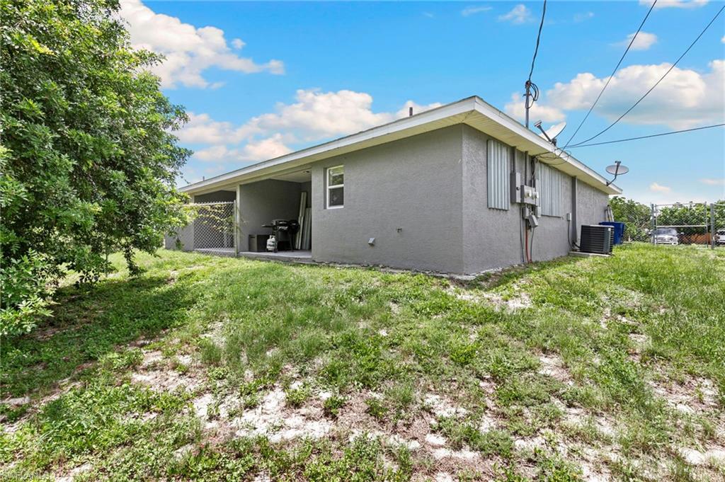 SAN CARLOS PARK - Residential Income