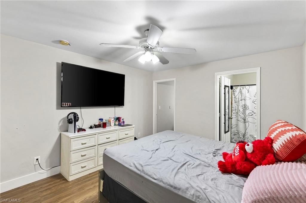 SAN CARLOS PARK - Residential Income