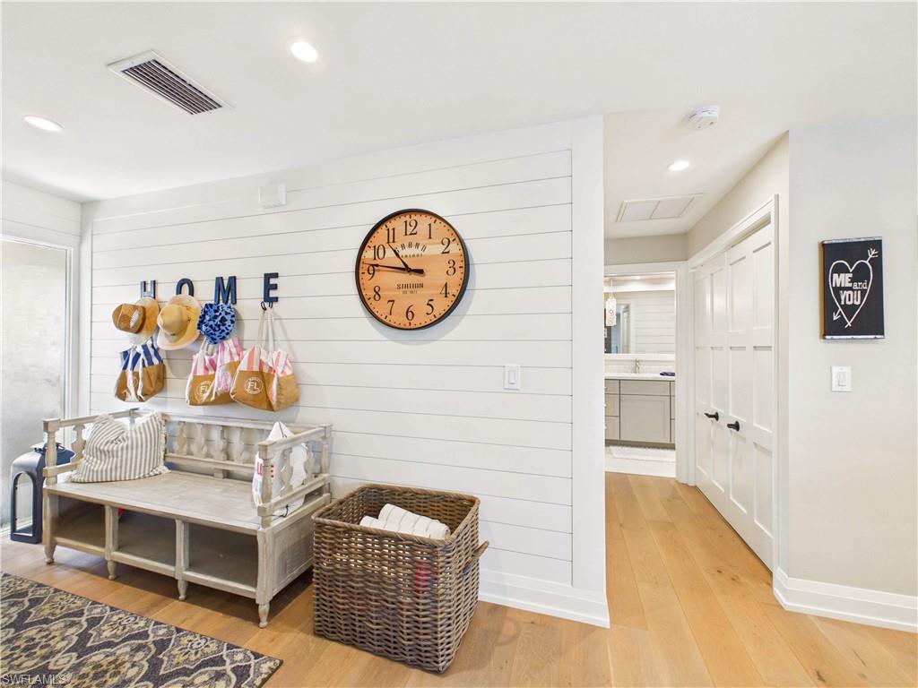 MISTY COVE - Residential