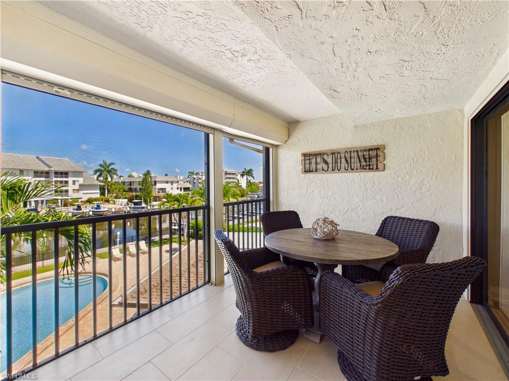 MISTY COVE - Residential