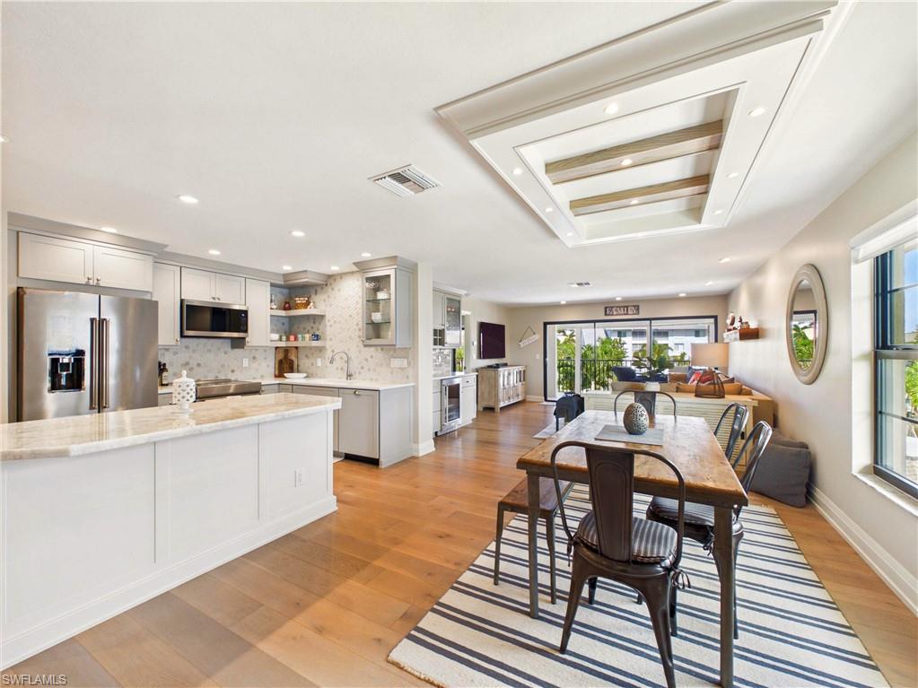 MISTY COVE - Residential