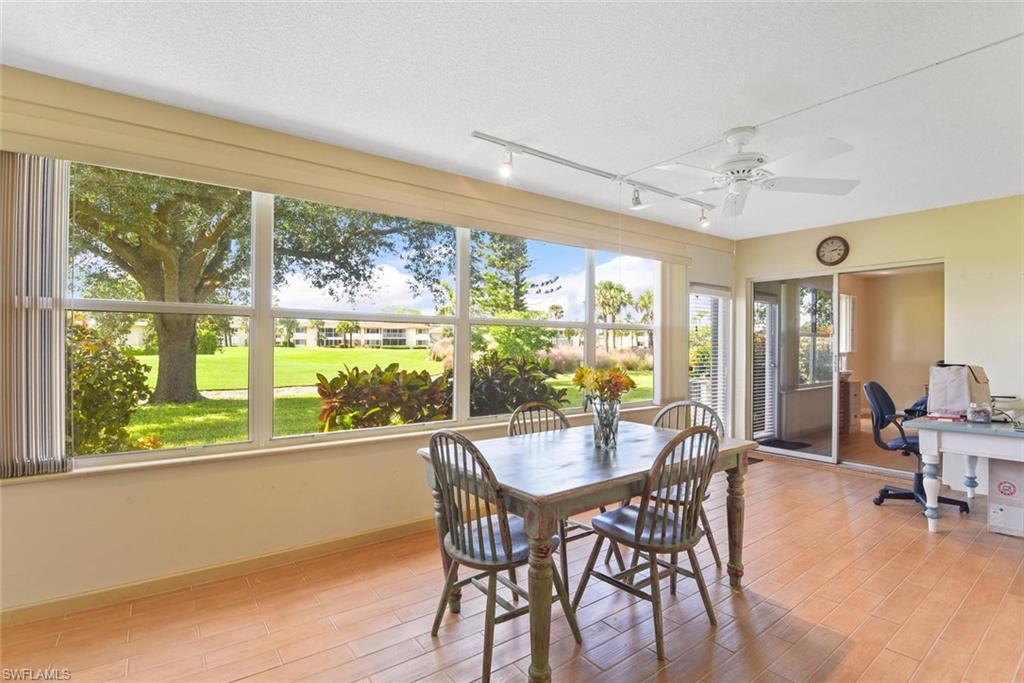 LAKEWOOD VILLAS - Residential